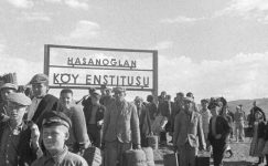 83. Kuruluş Yıl Dönümünde Köy Enstitülerinin Mirasına Sahip Çıkmak Ne Demektir? 