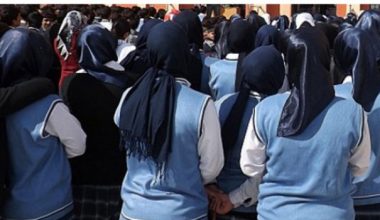5 Ekim Dünya Öğretmenler Günü Kutlu Olsun. Öğretmenlik mesleğinin onuru ve geleceği için! 5 Ekim Dünya Öğretmenler Günü Kutlu Olsun. Öğretmenlik mesleğinin onuru ve geleceği için!
