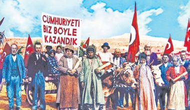 BİRİNCİ KUVVAYI MILLIYECILERIMIZIN ESERİ CUMHURIYETIMIZİN BAYRAĞI BİZ İKINCİ KUVVAYI MILLIYECİLERIN ELİNDEDİR