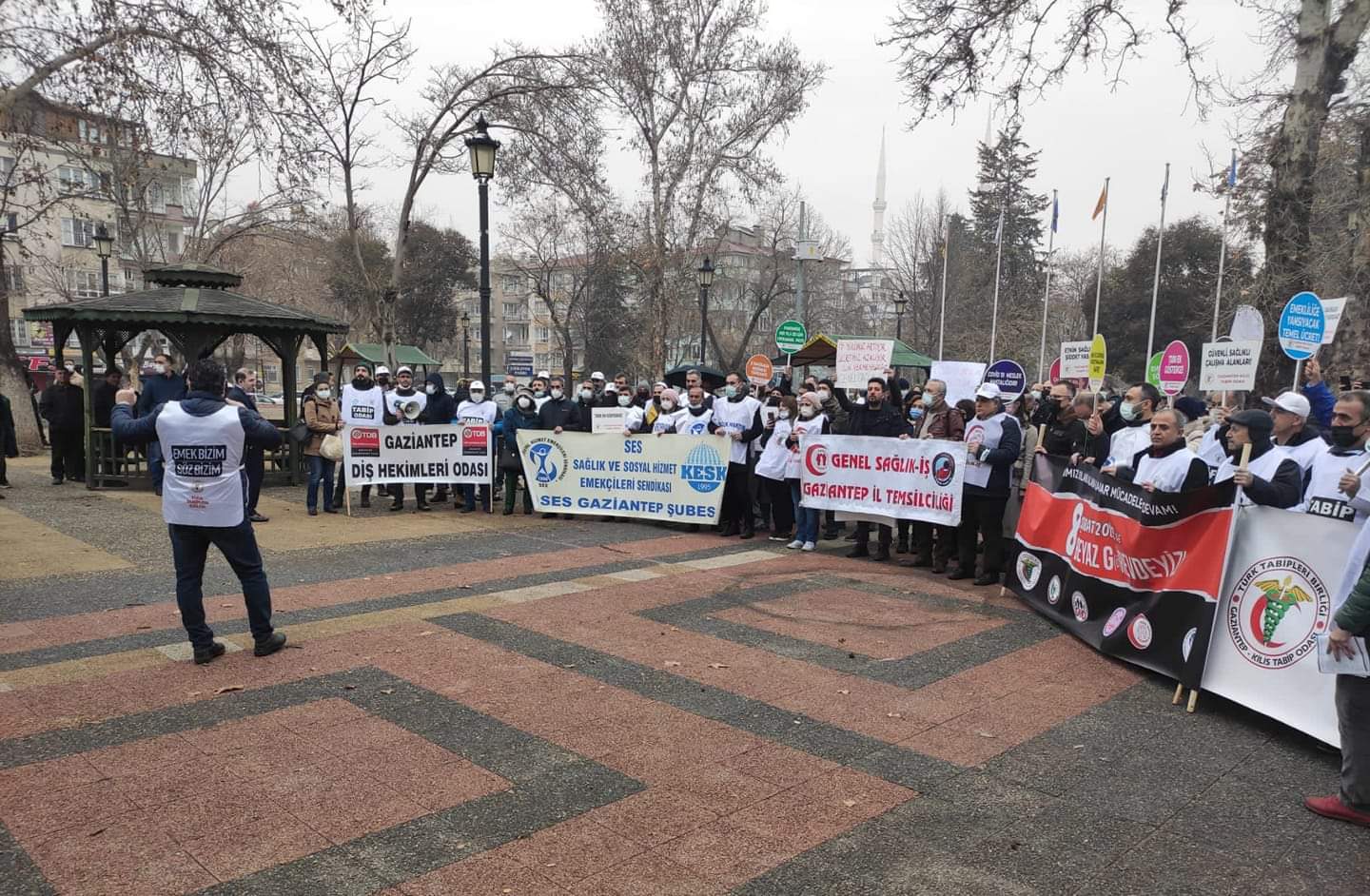 Sağlık Emekçileri 14-15-16 Mart günü Grevde!